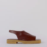 ABOUT ARIANNE Gil Sandal Caoba